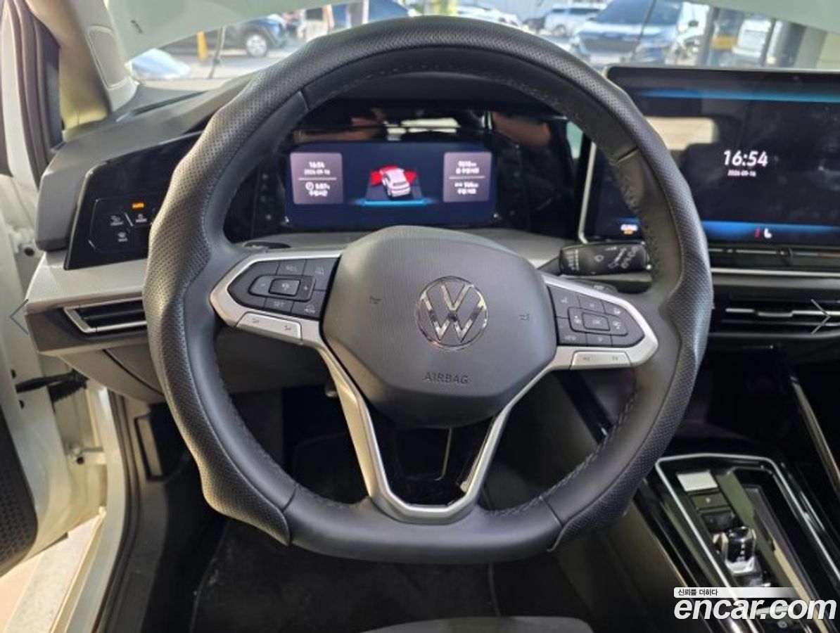Volkswagen Golf Mk8