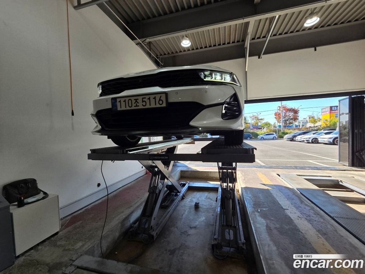 Kia K5 Mk3