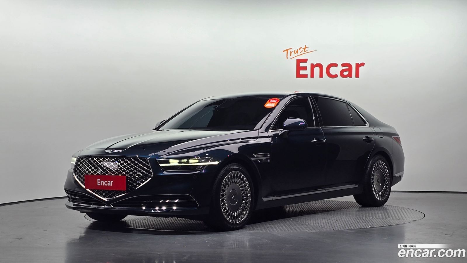 Genesis G90
