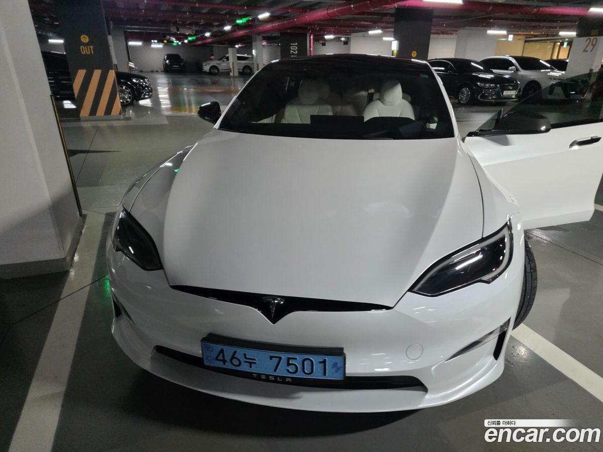 Tesla Model S