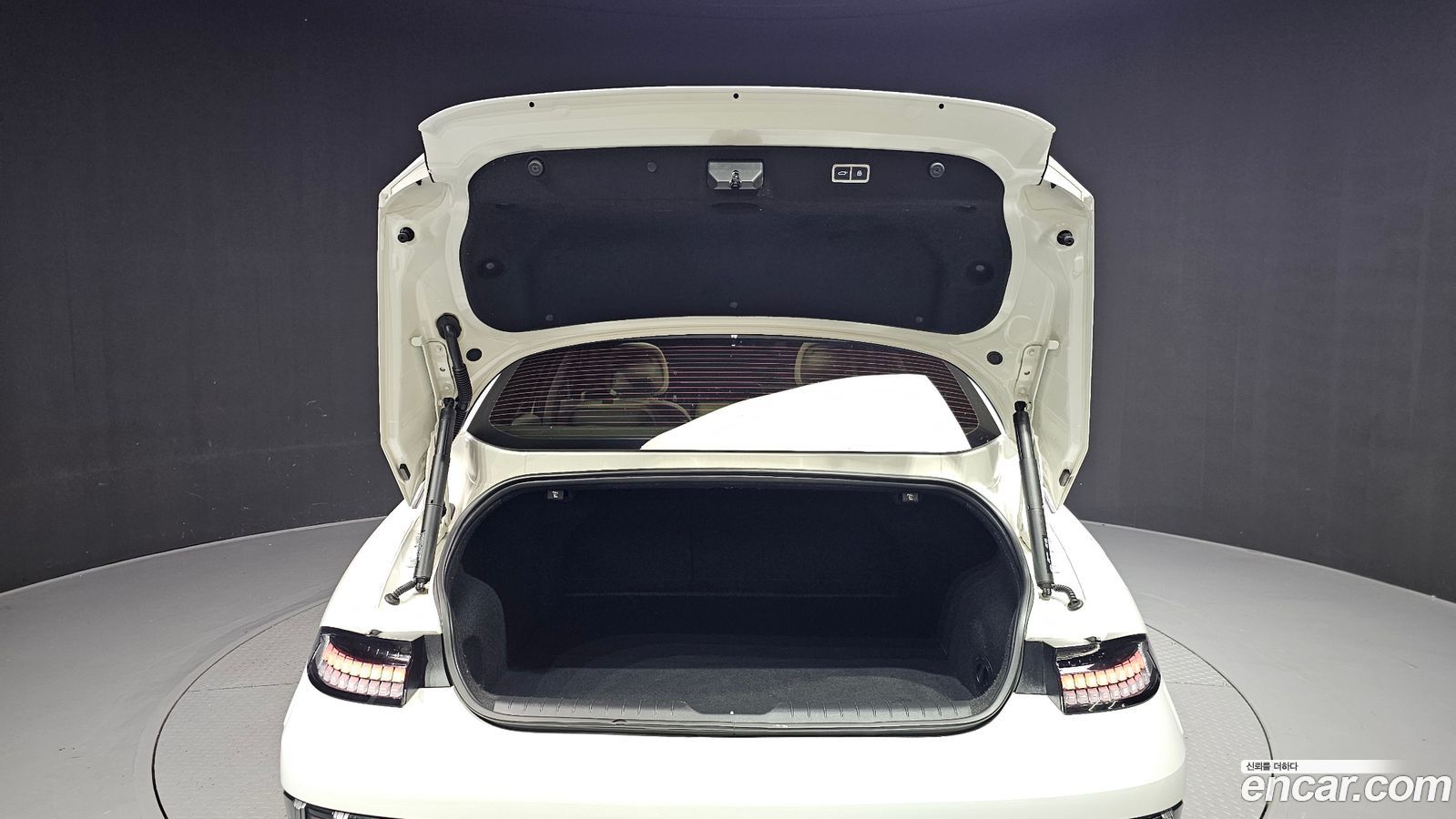 Hyundai Ioniq6