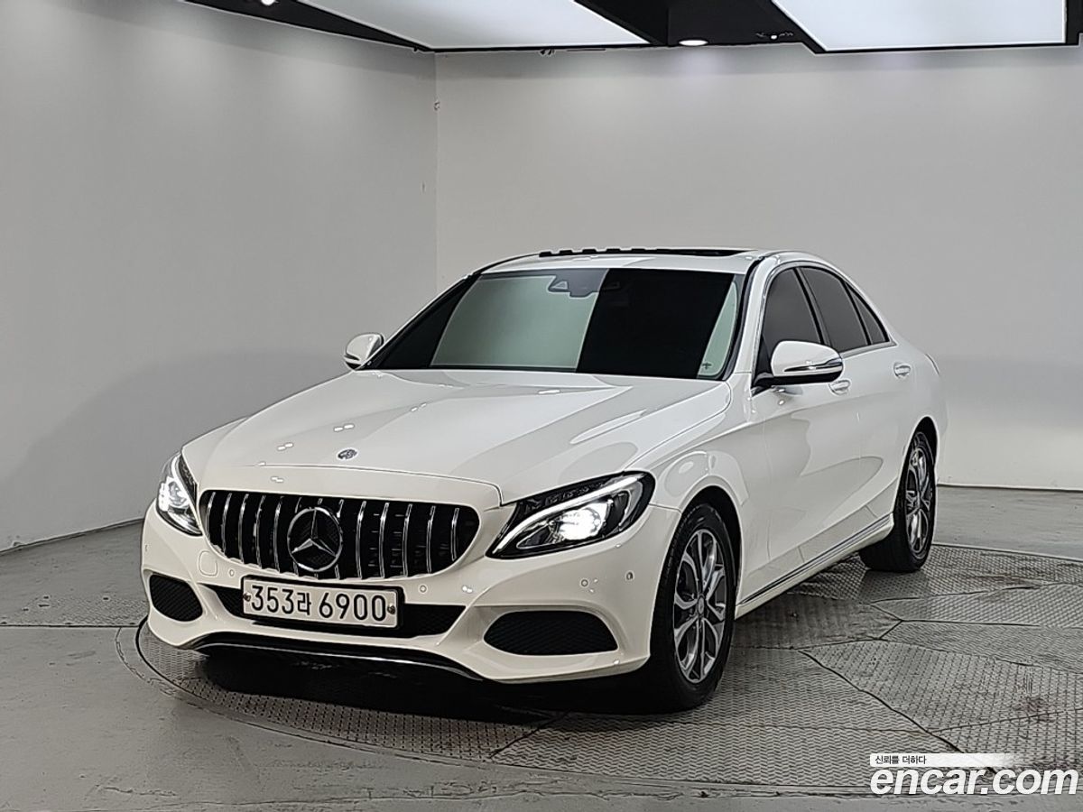 Mercedes-Benz C-Class