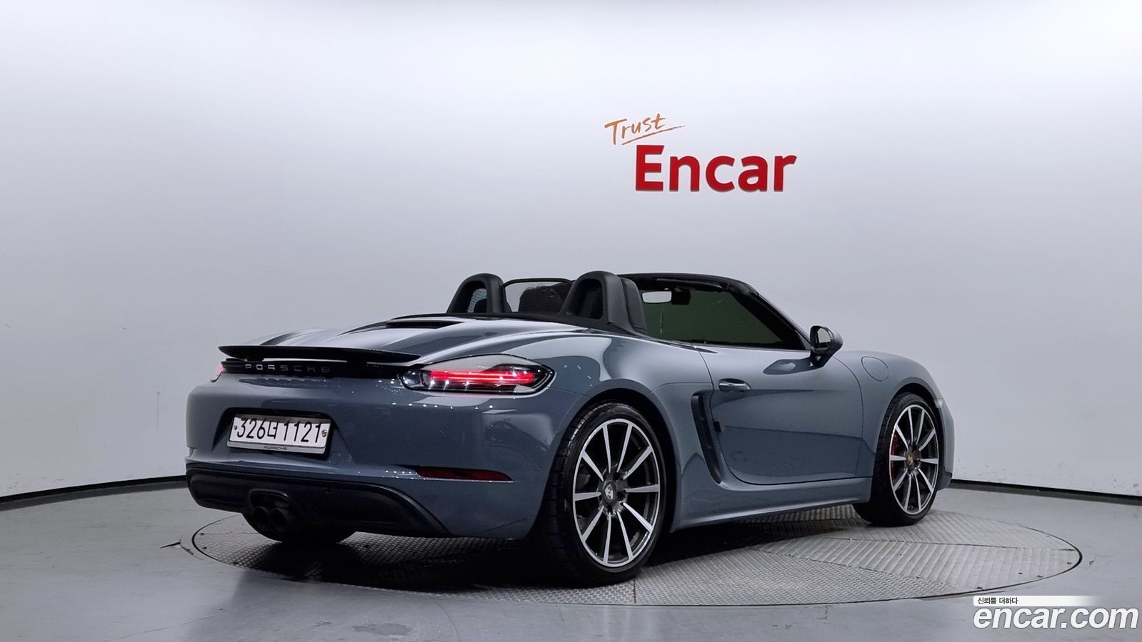 Porsche 718