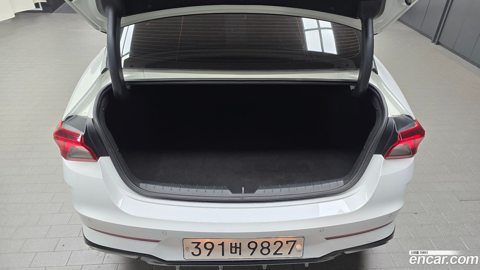 Kia K5 Mk3