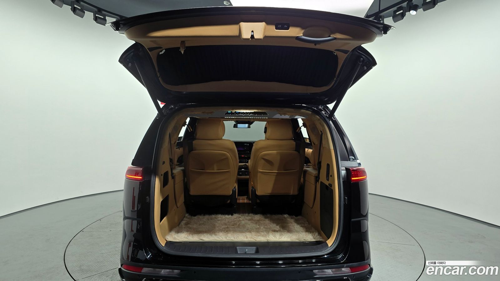 Kia Canival Mk4