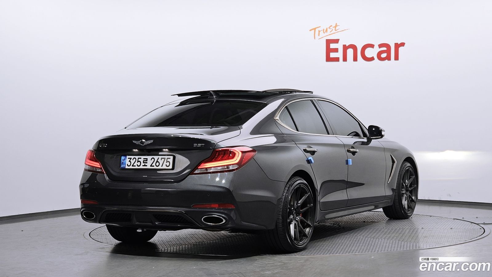 Genesis G70