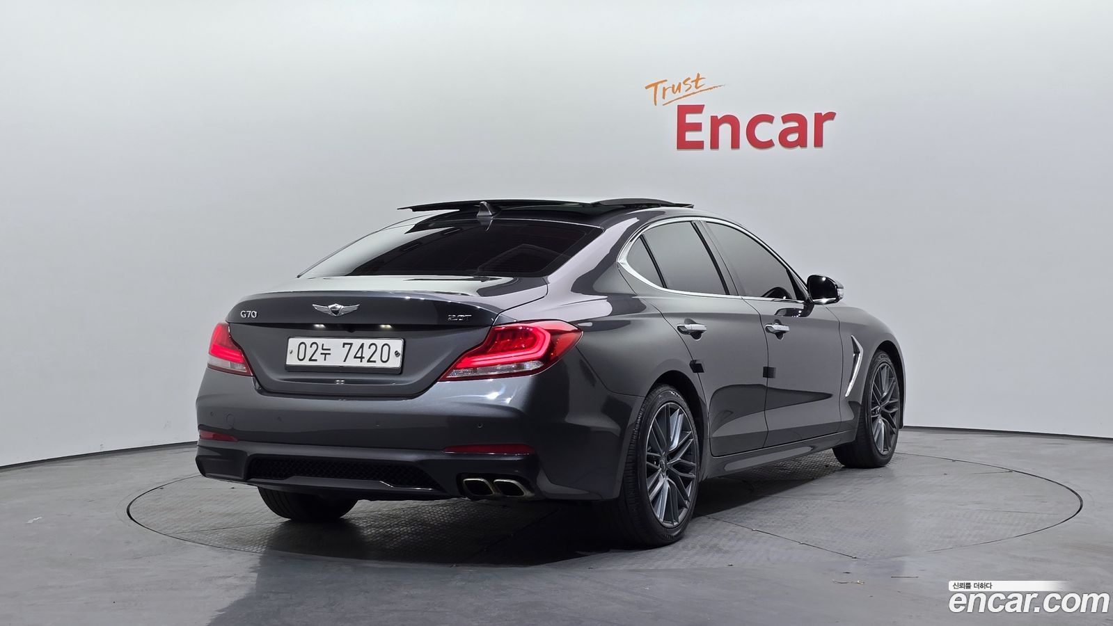Genesis G70