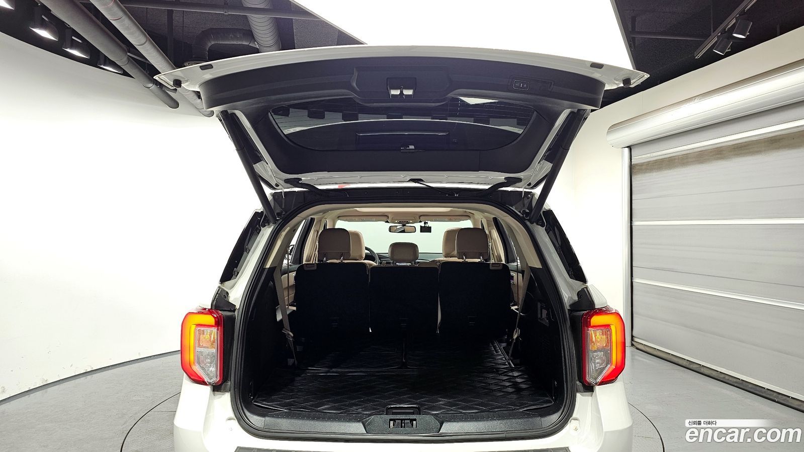 Ford Explorer Mk6