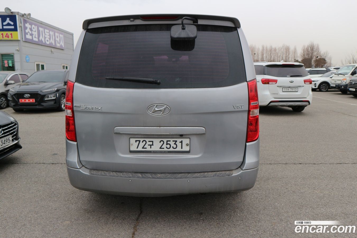 Hyundai Starex