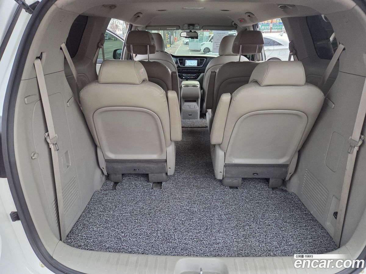 Kia Canival