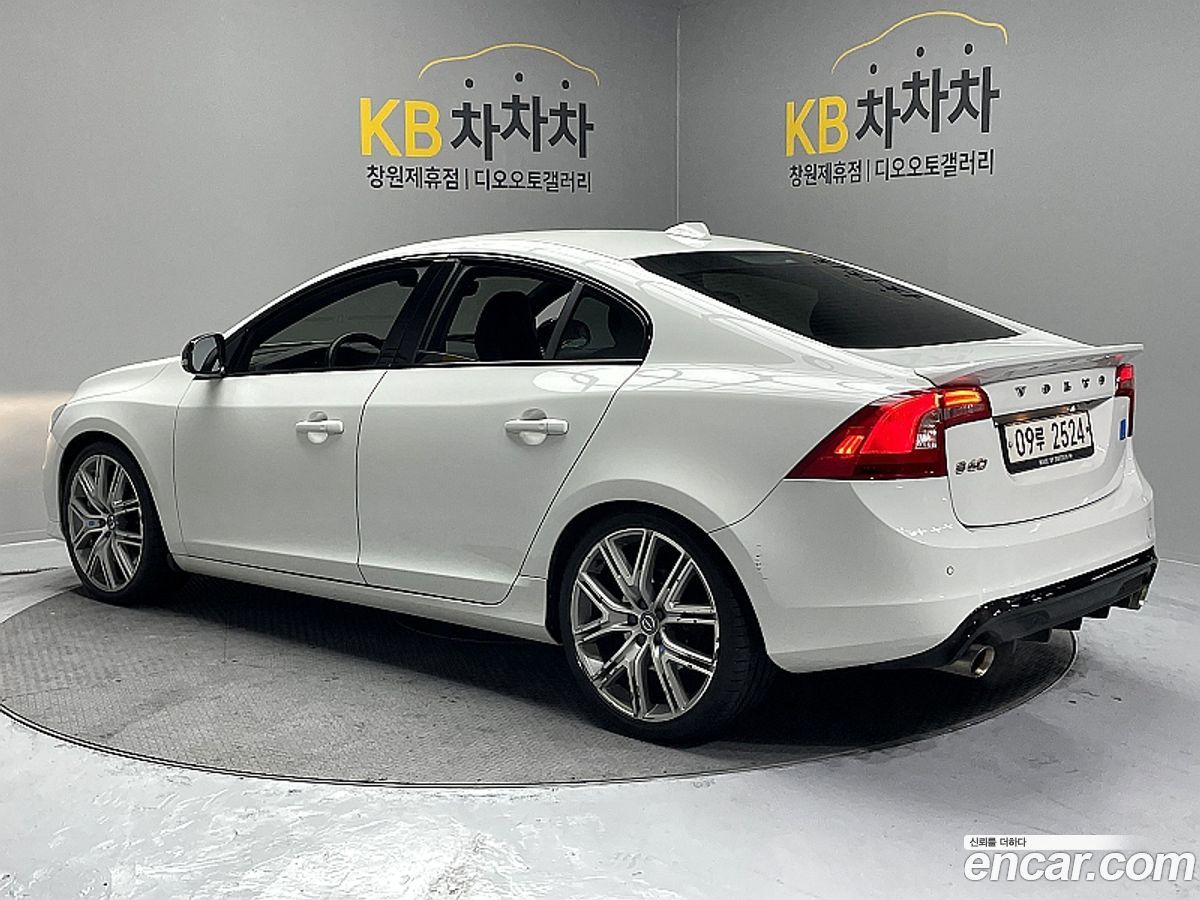 Volvo S60