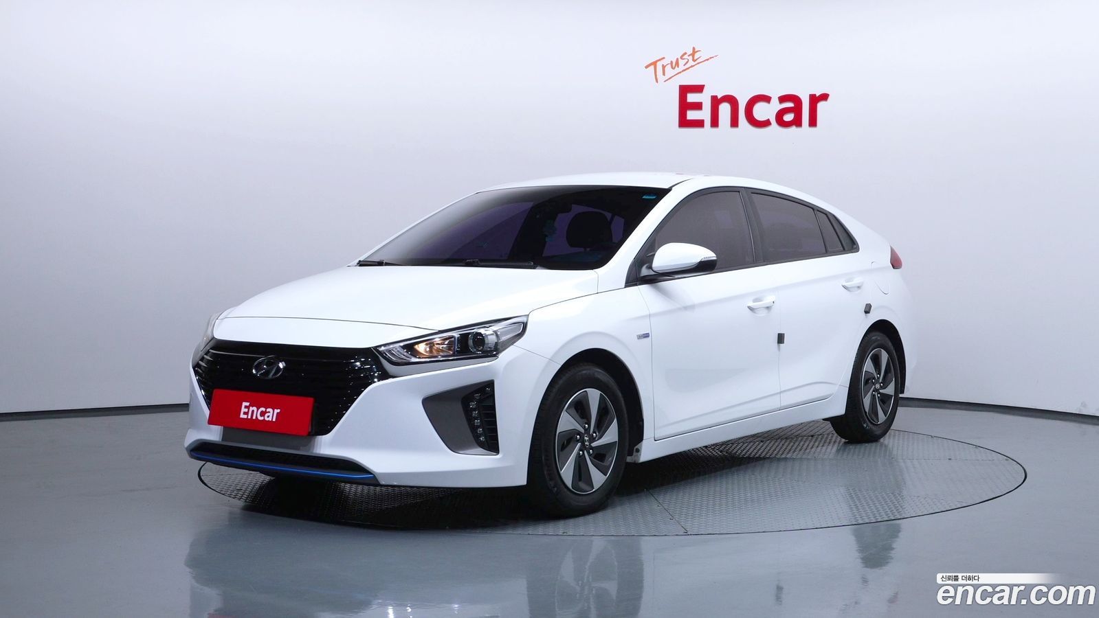 Hyundai Ioniq