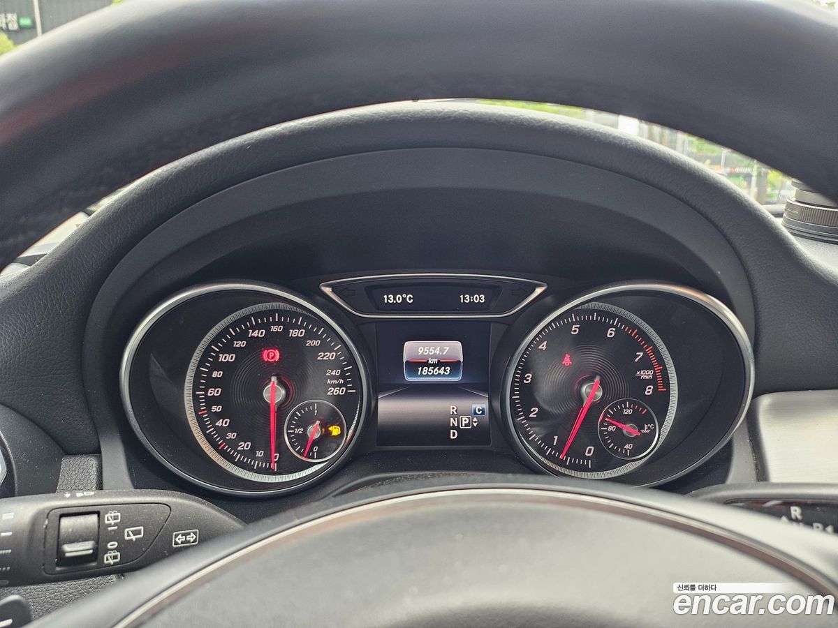 Mercedes-Benz GLA-Class