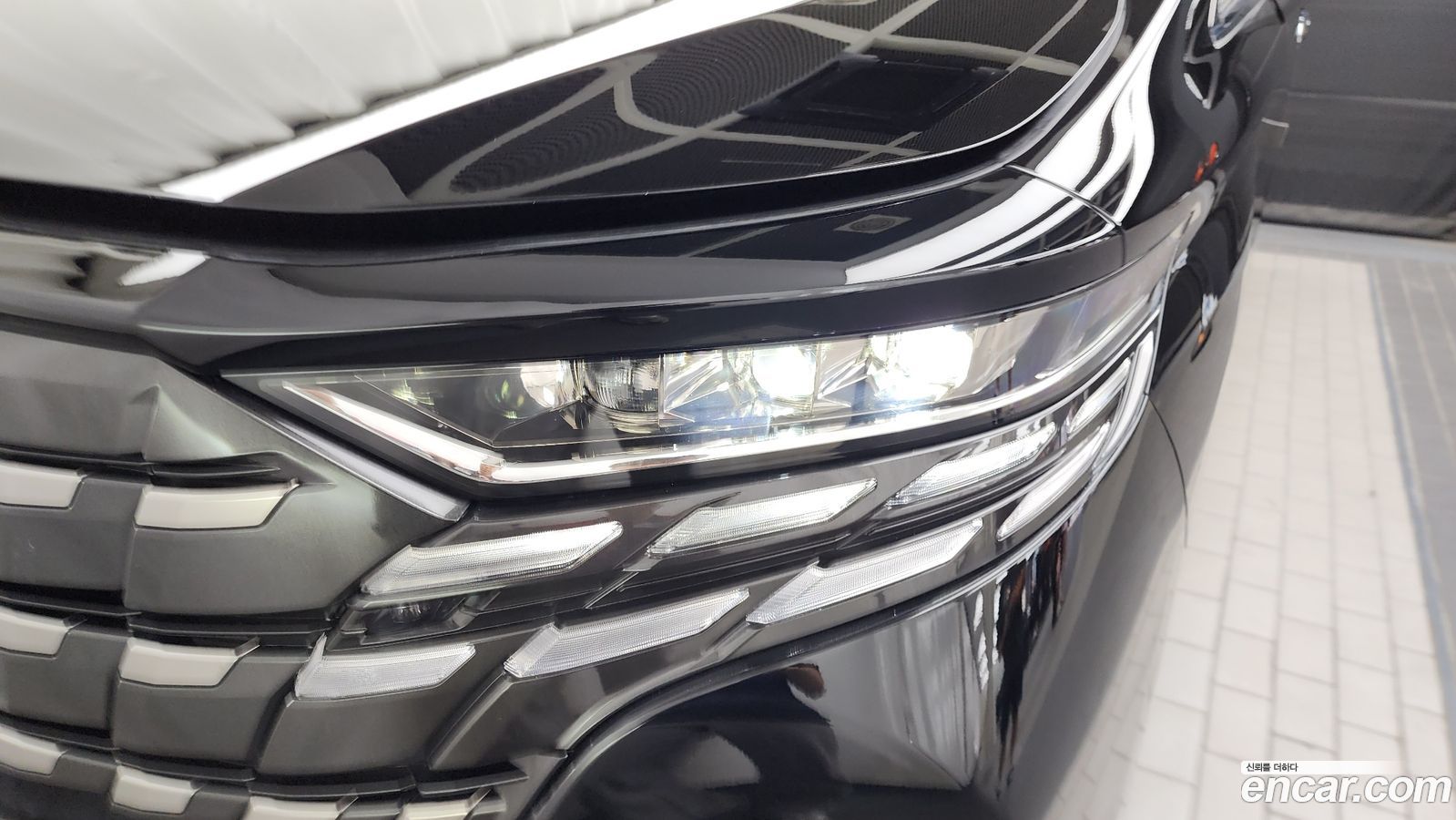 Toyota Alphard Mk4