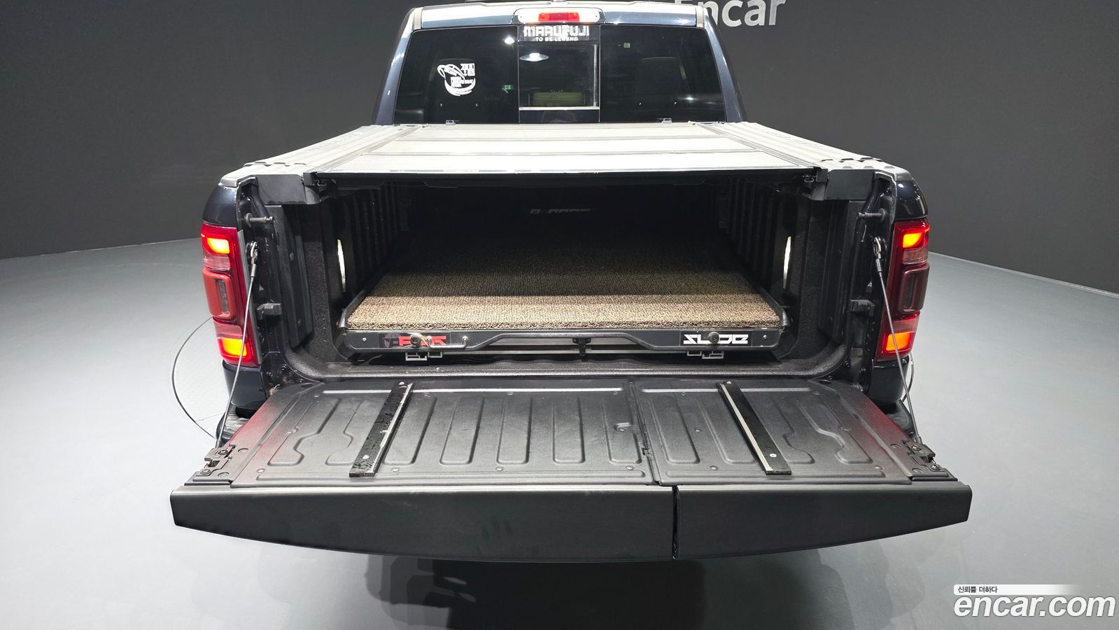 Dodge Ram Pick Up