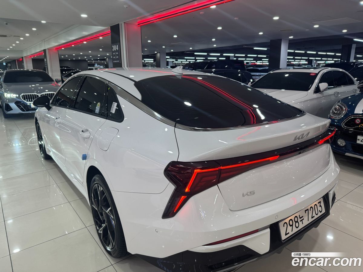 Kia K5 Mk3