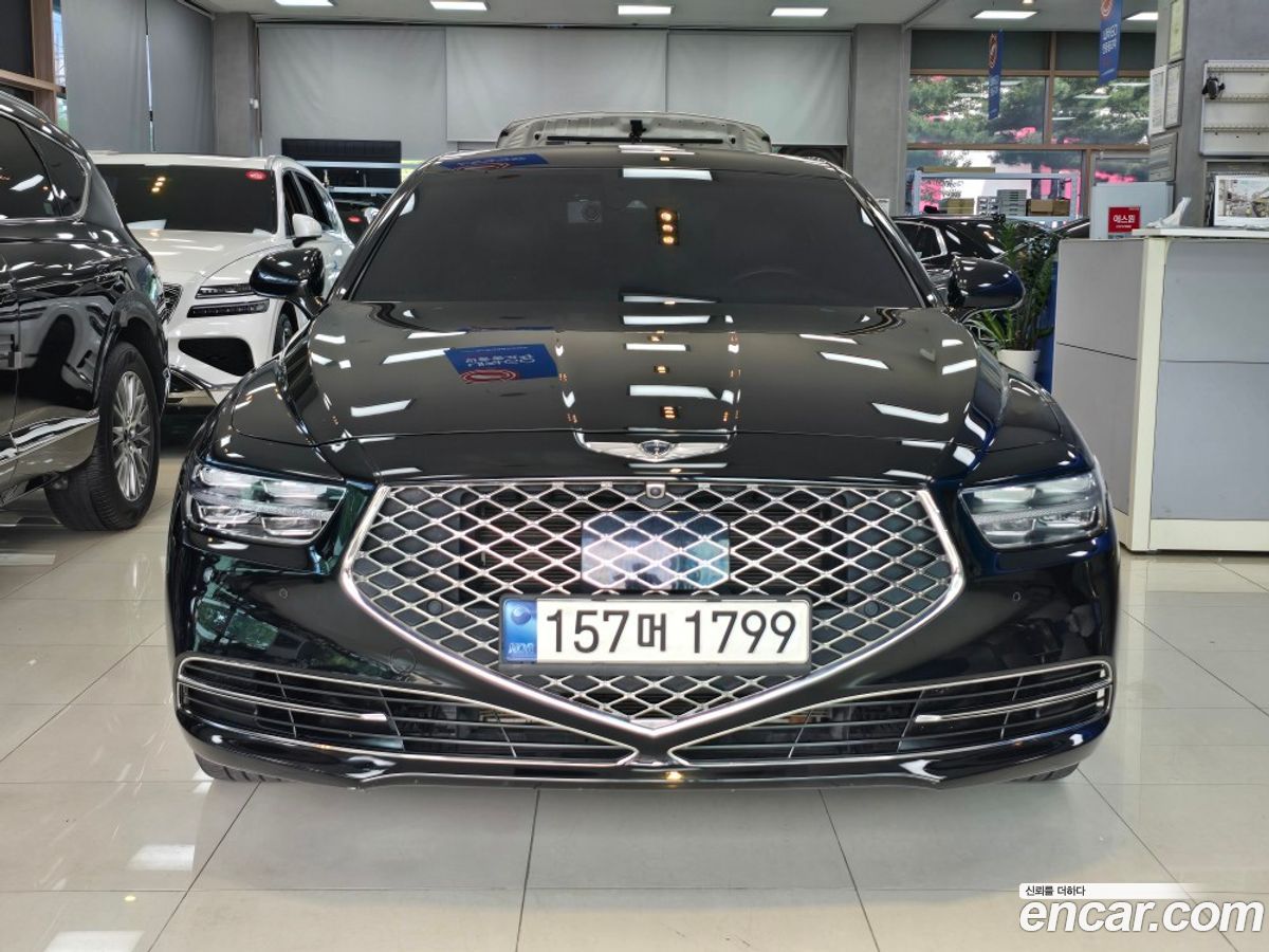 Genesis G90