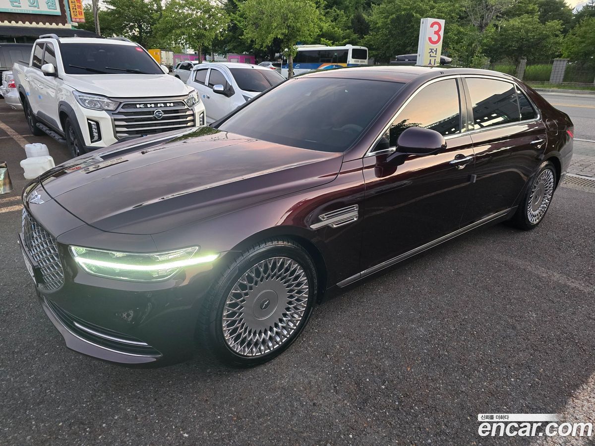 Genesis G90