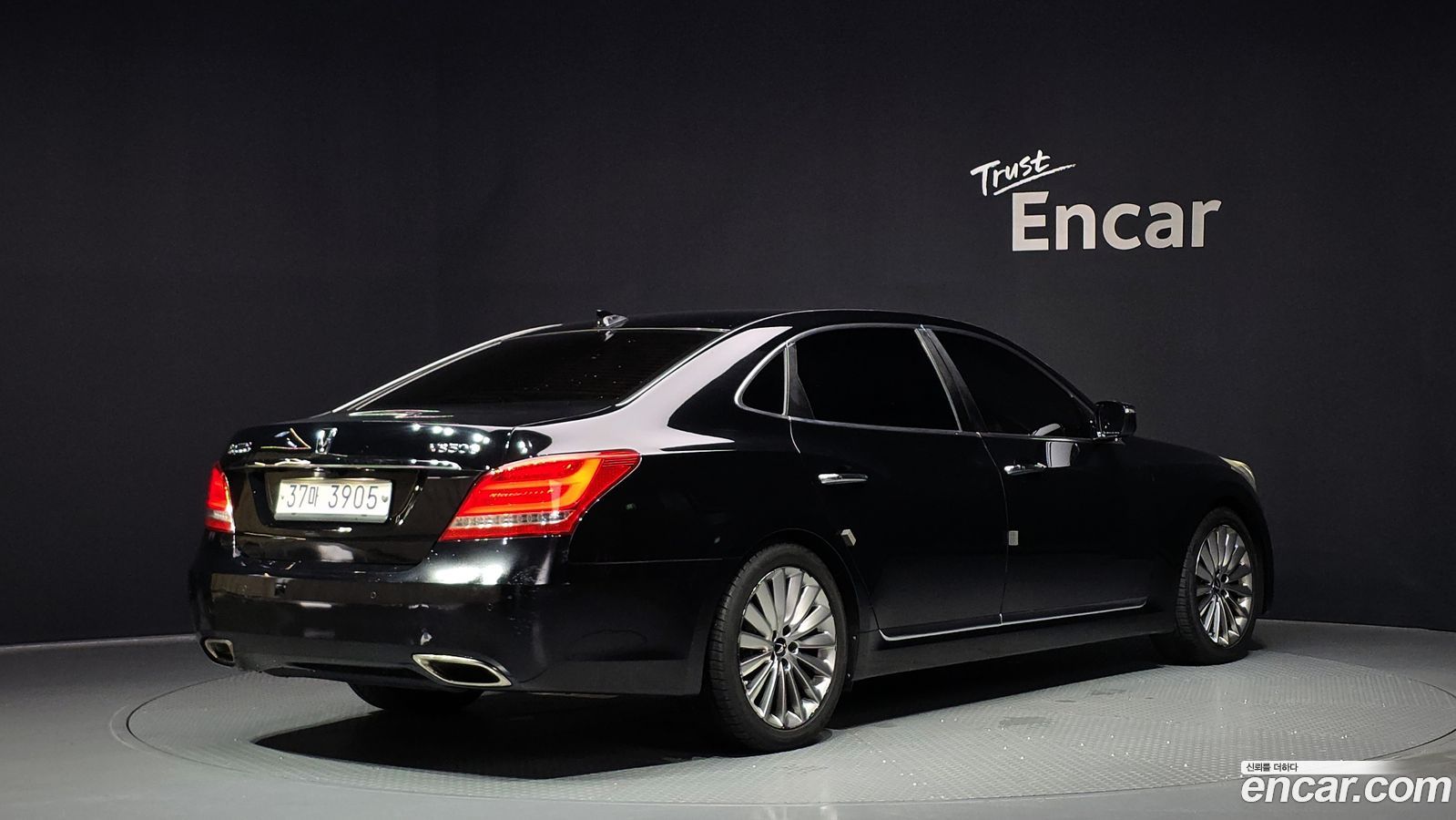 Hyundai Equus