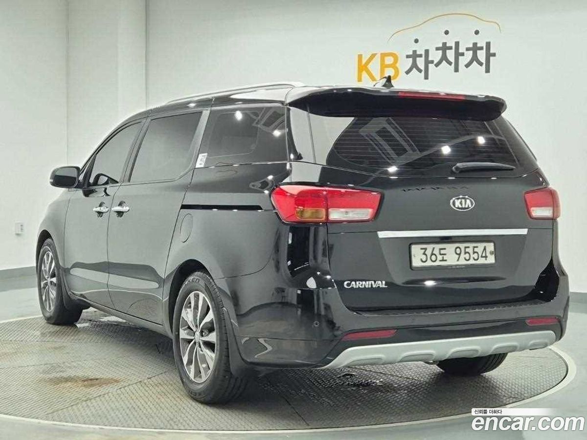 Kia Canival