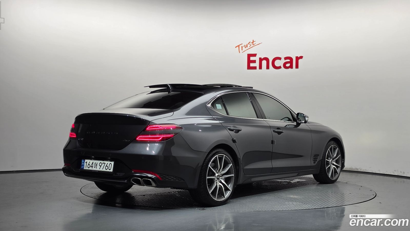 Genesis G70