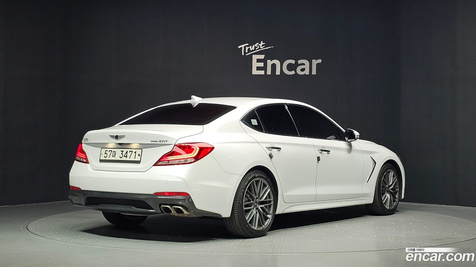 Genesis G70