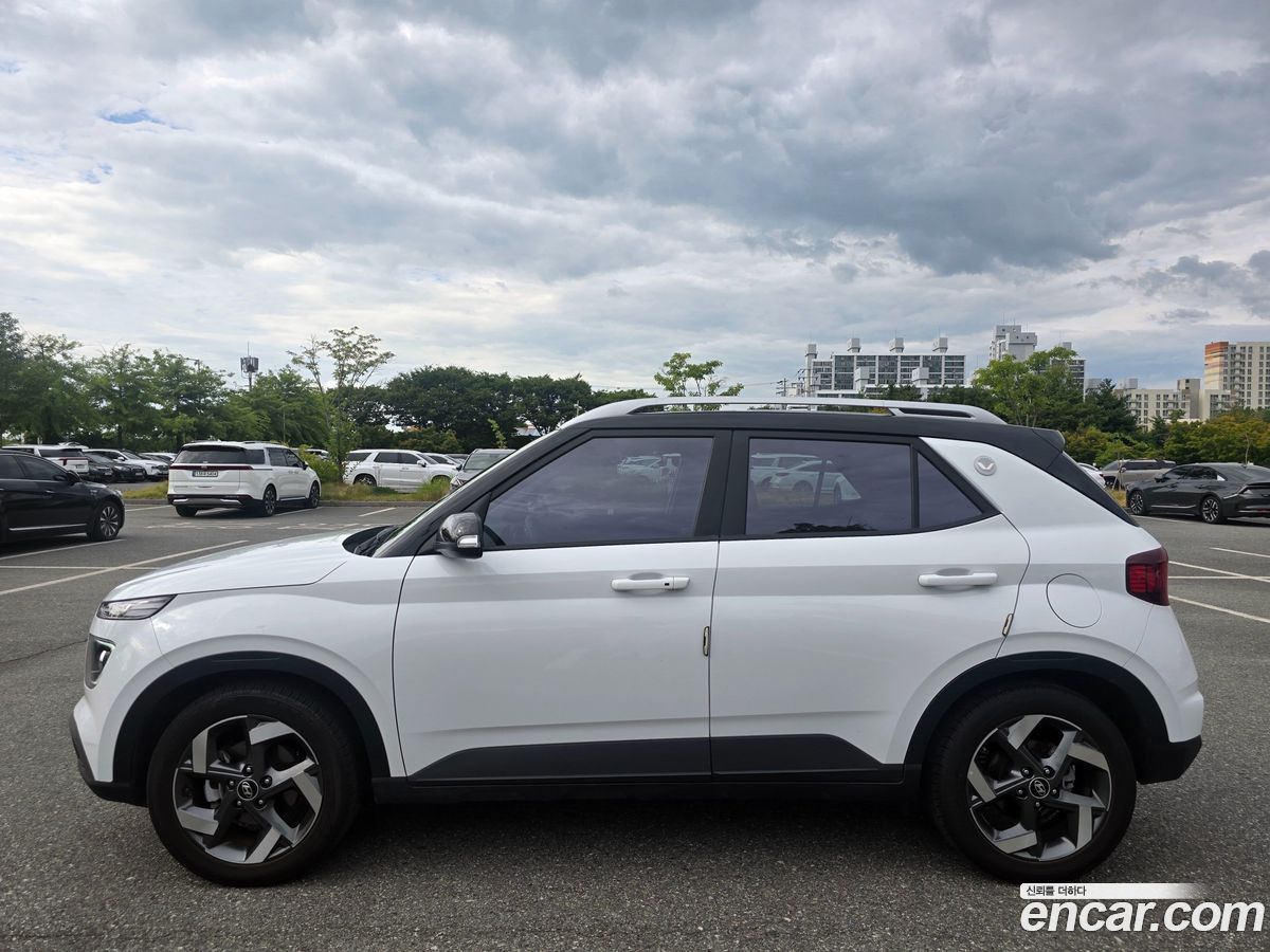 Hyundai Venue