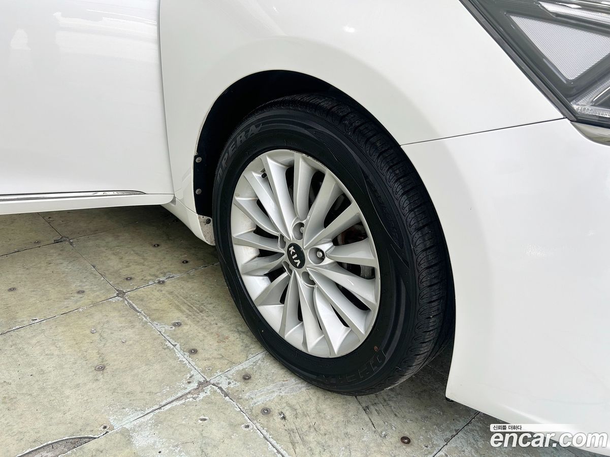 Kia K7