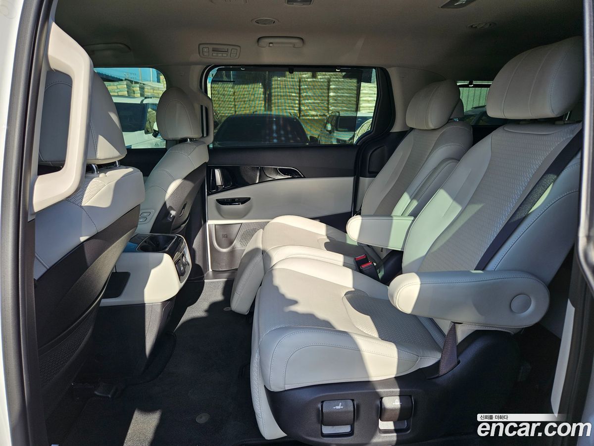 Kia Canival Mk4