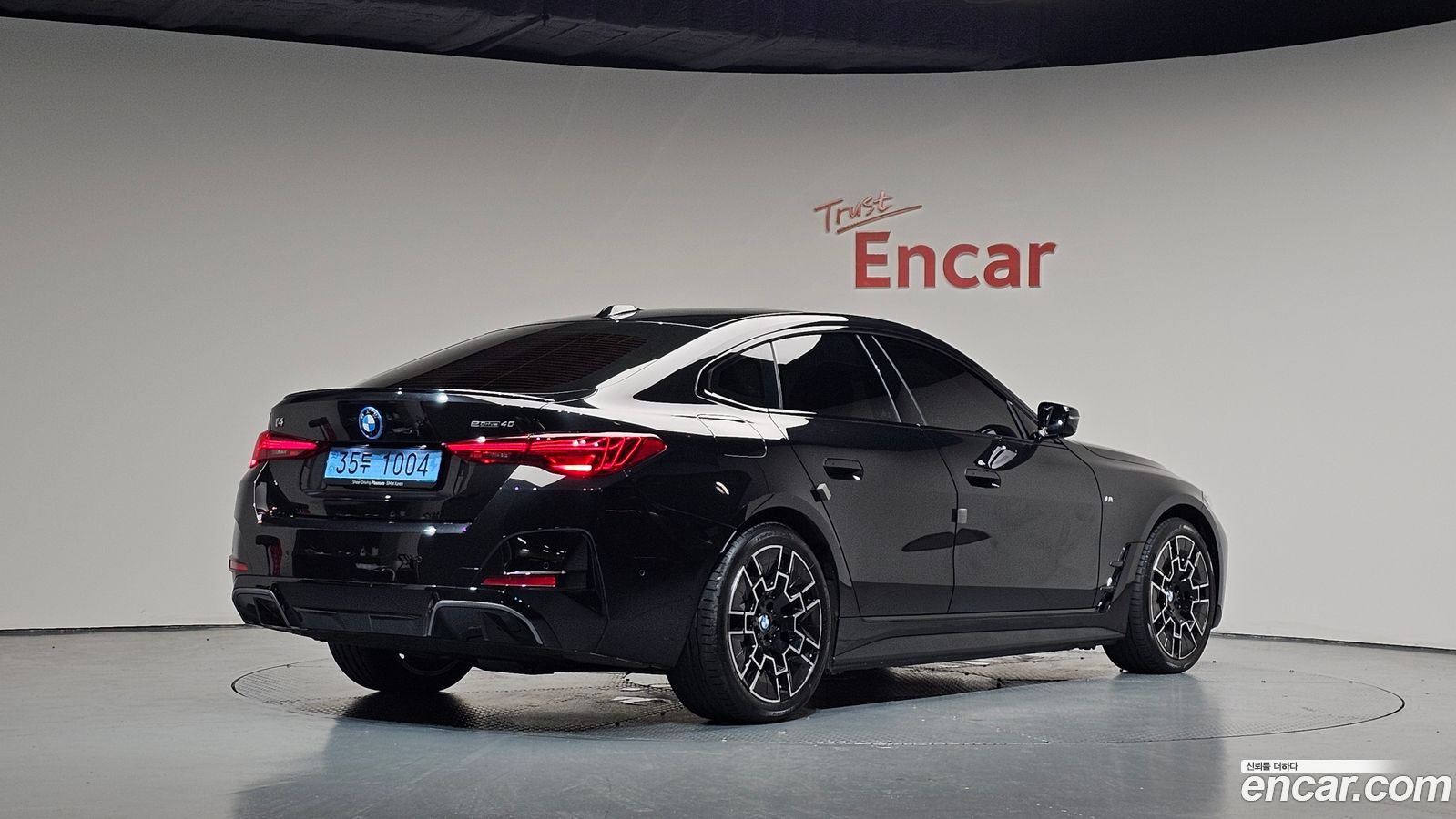 BMW i4