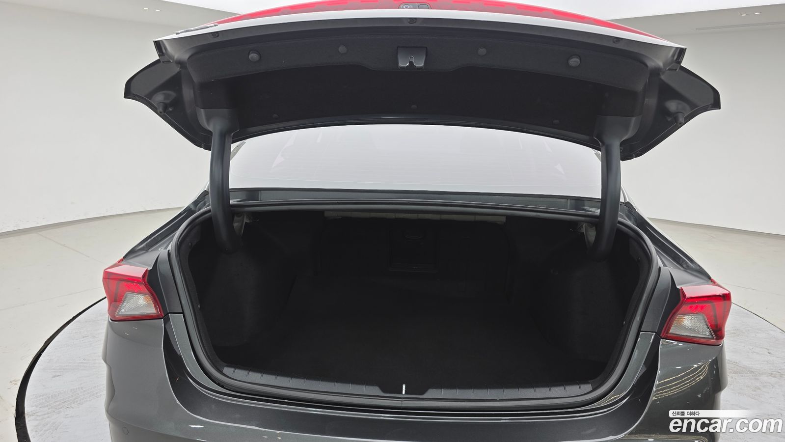 Kia K5 Mk3