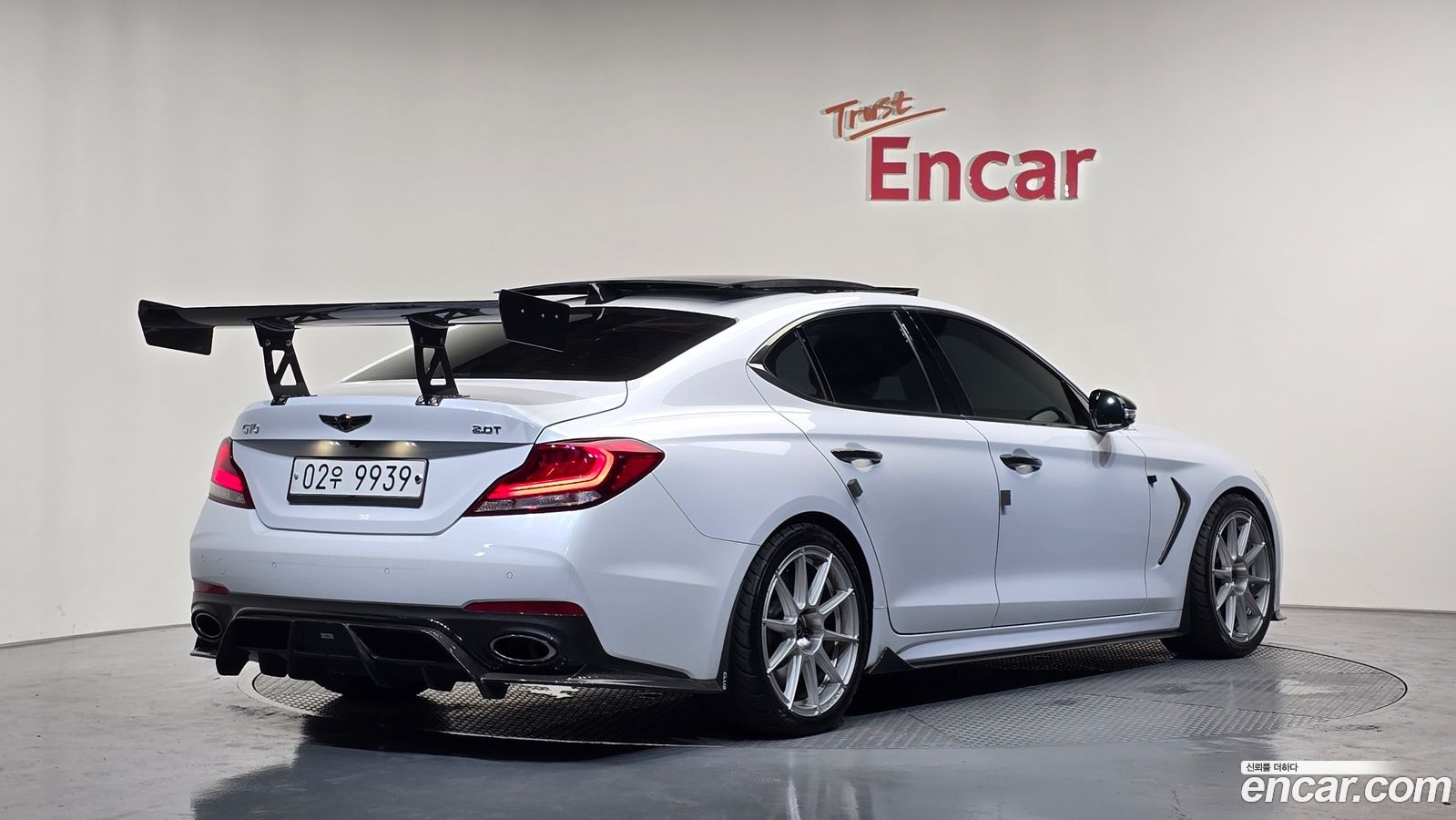 Genesis G70