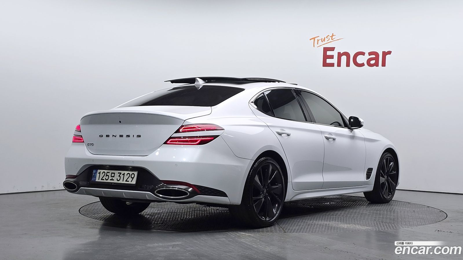 Genesis G70