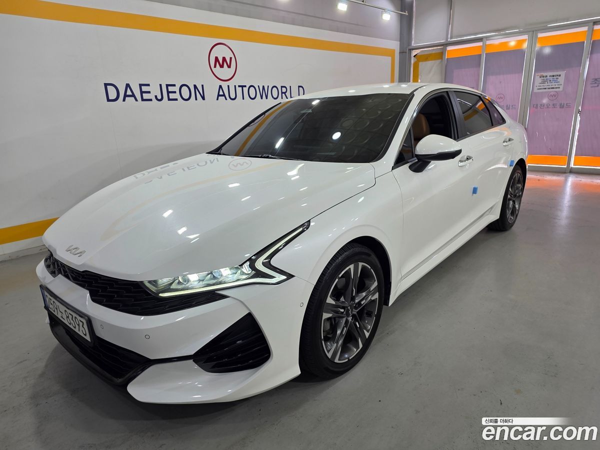 Kia K5 Mk3