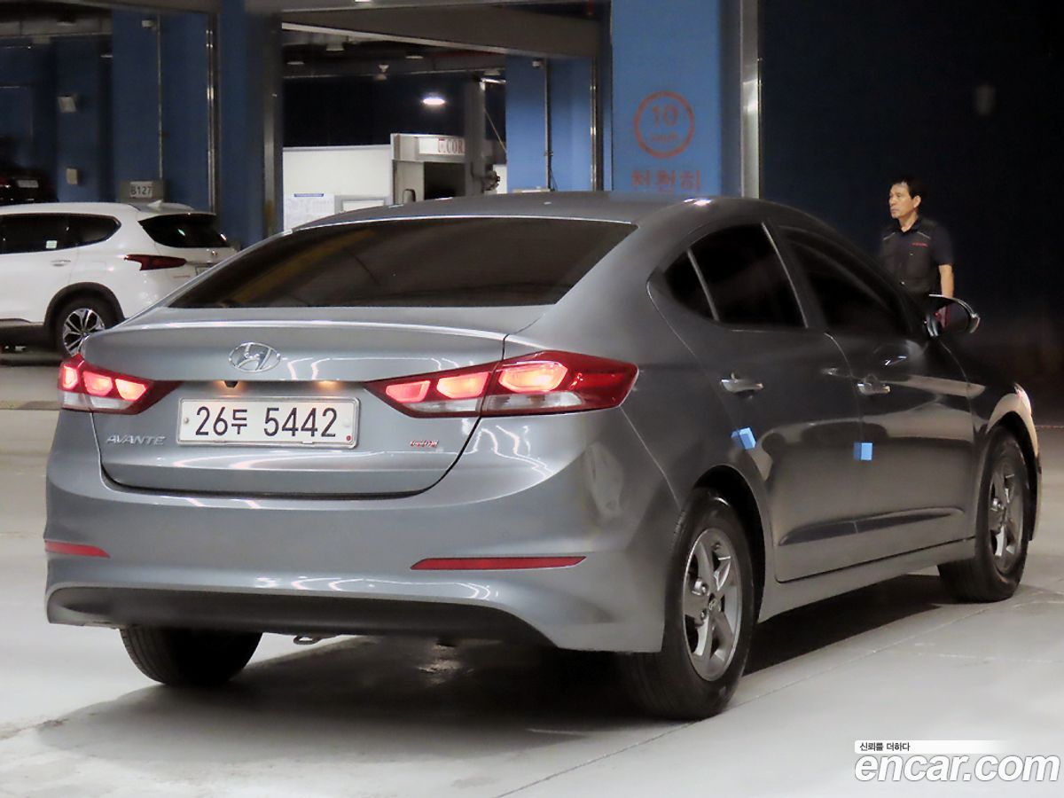 Hyundai AVANTE