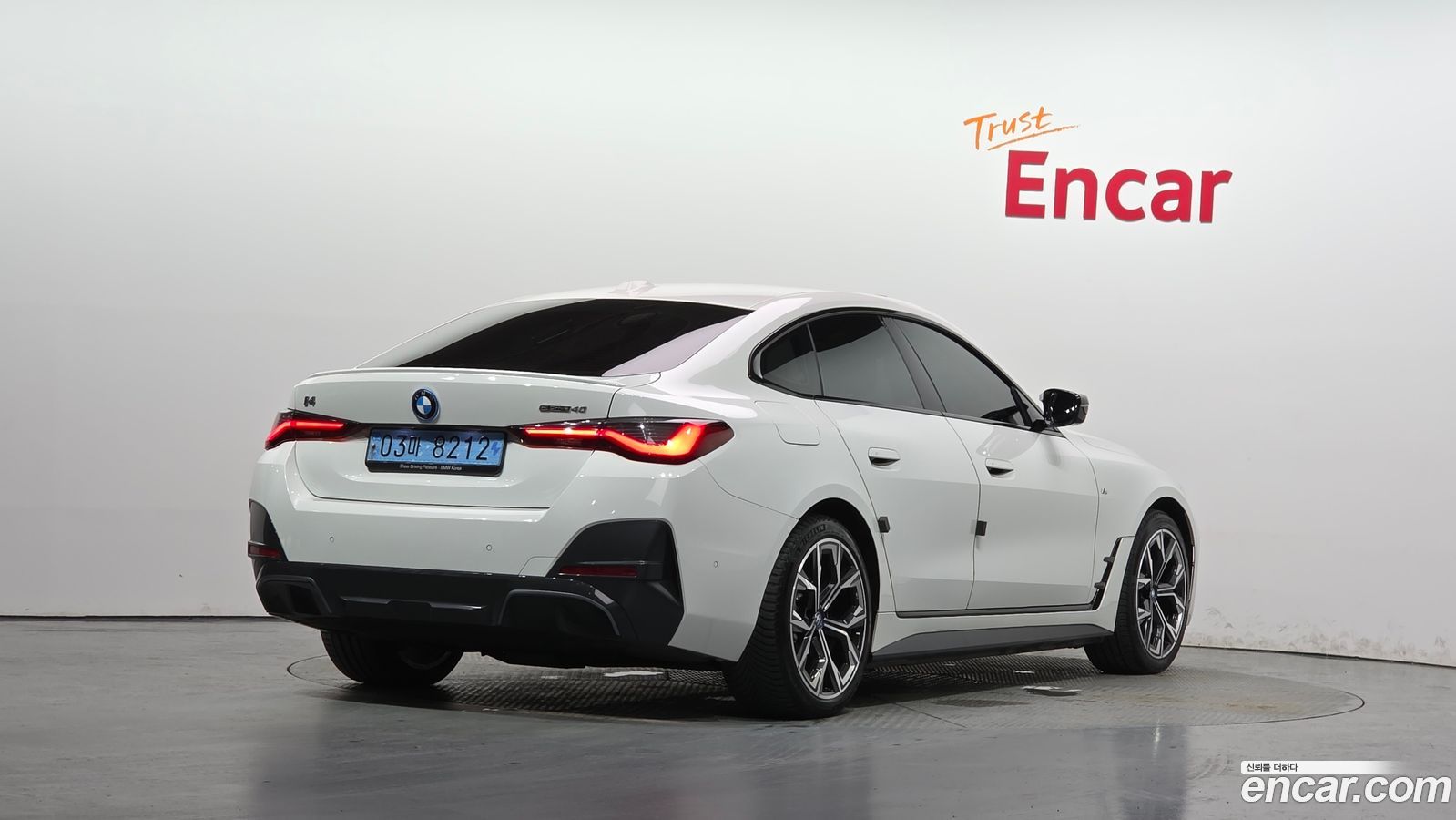 BMW i4