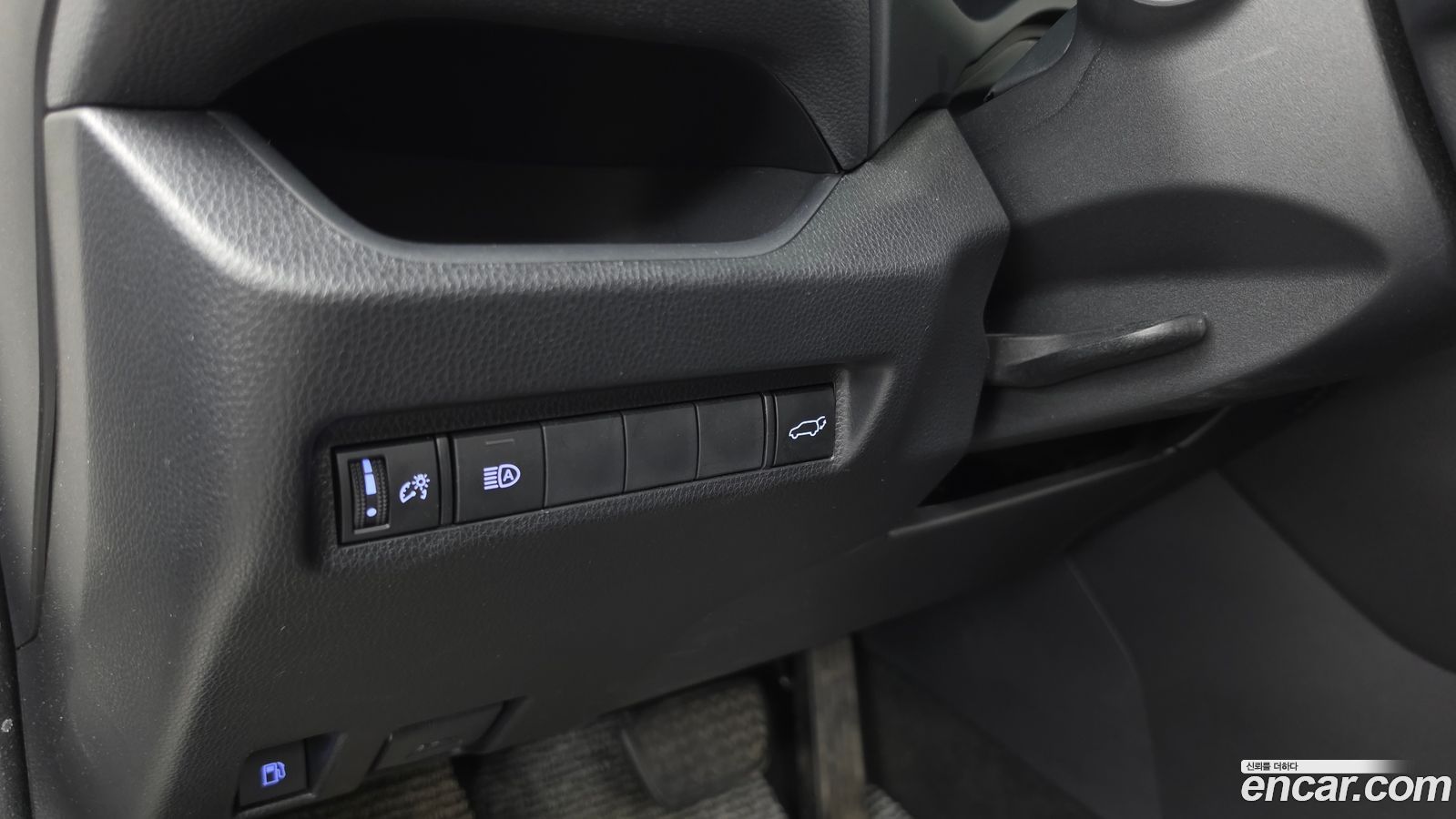 Toyota RAV4 Mk5