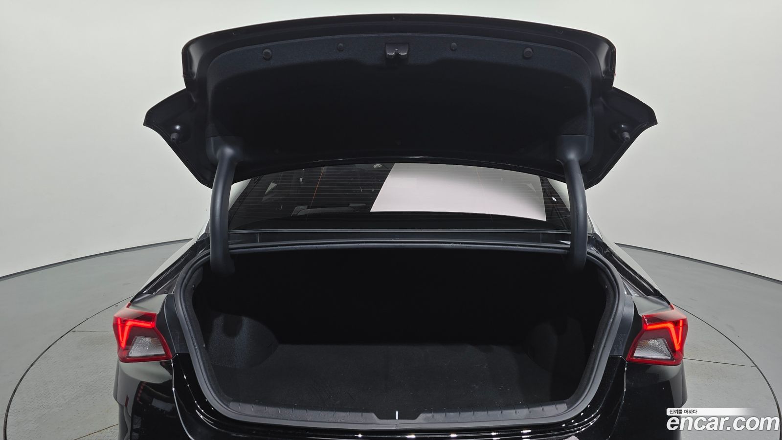 Kia K5 Mk3