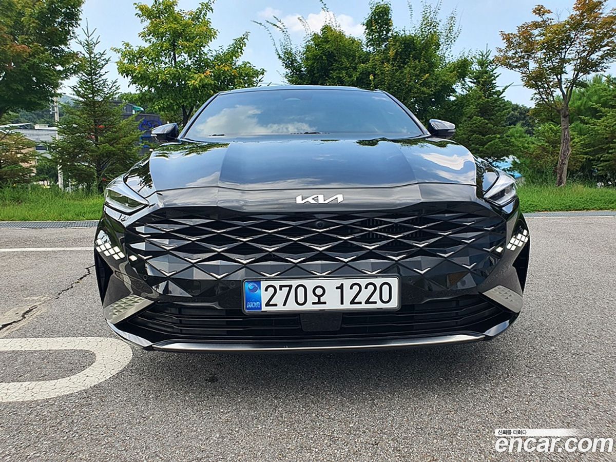 Kia K8