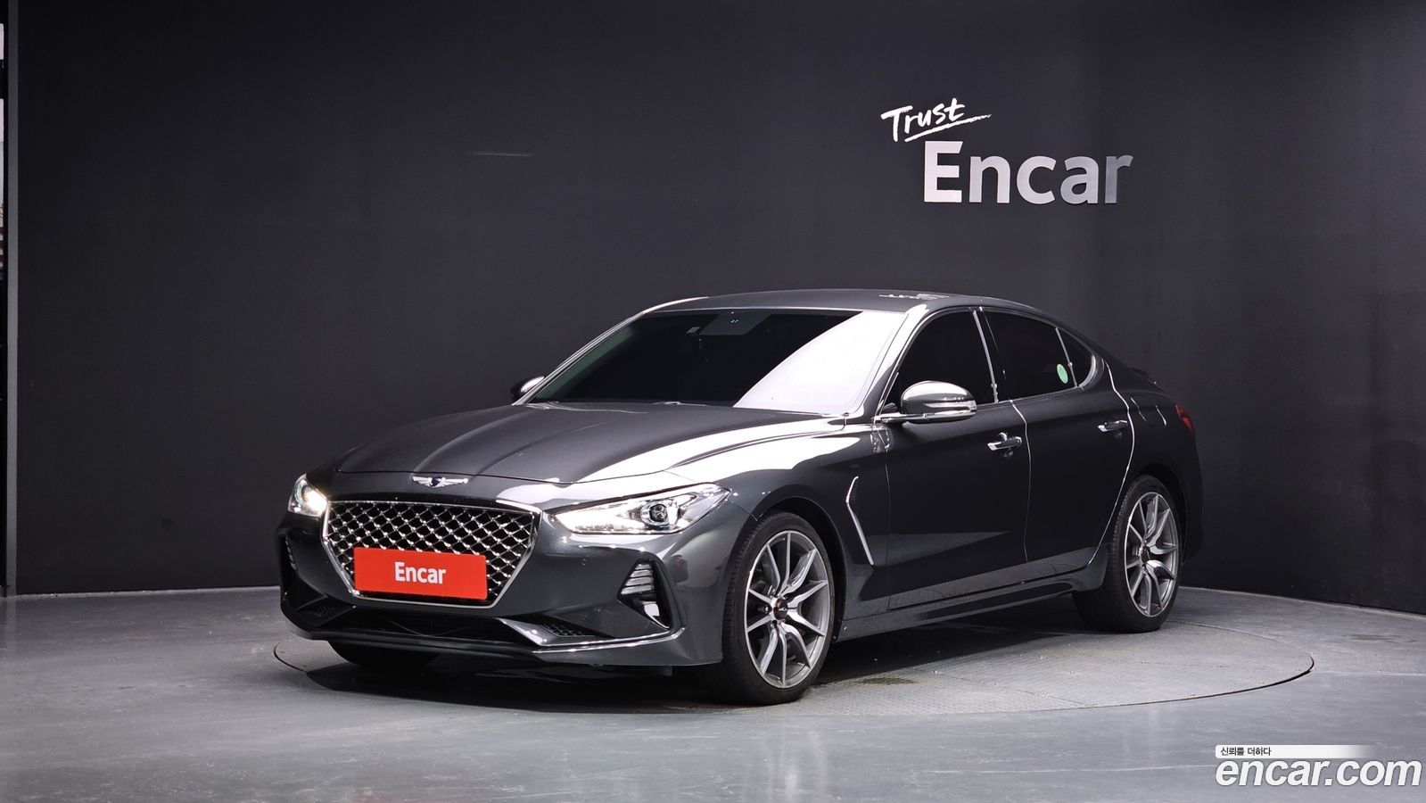 Genesis G70