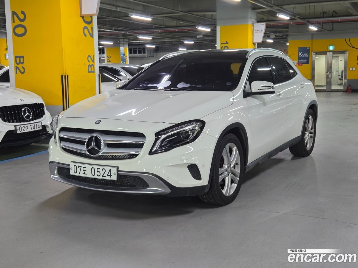Mercedes-Benz GLA-Class