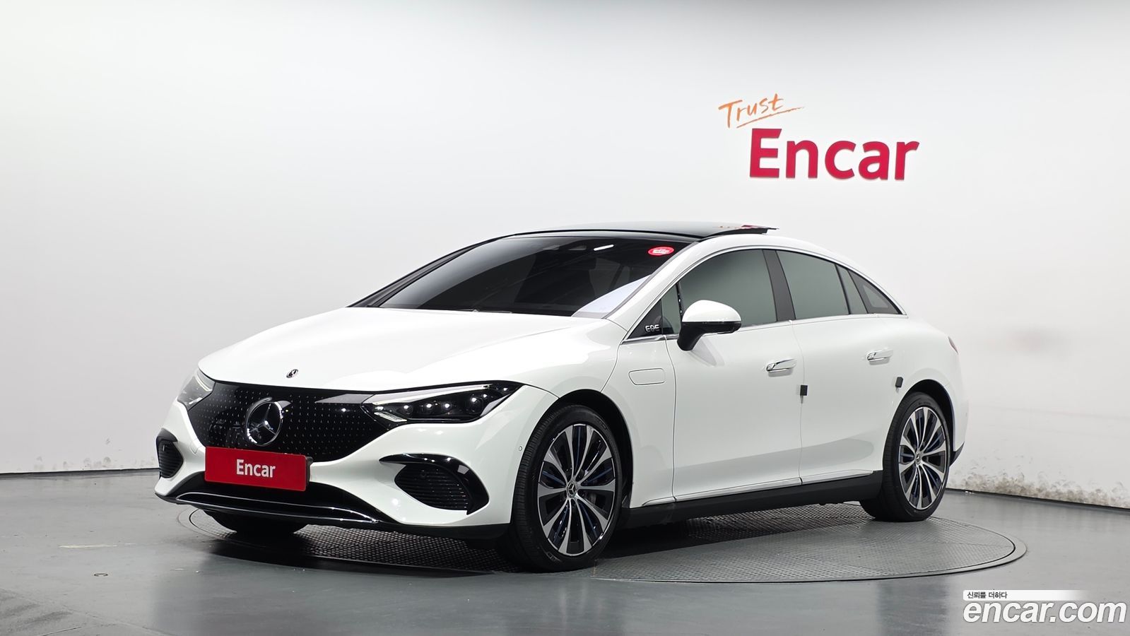 Mercedes-Benz EQE