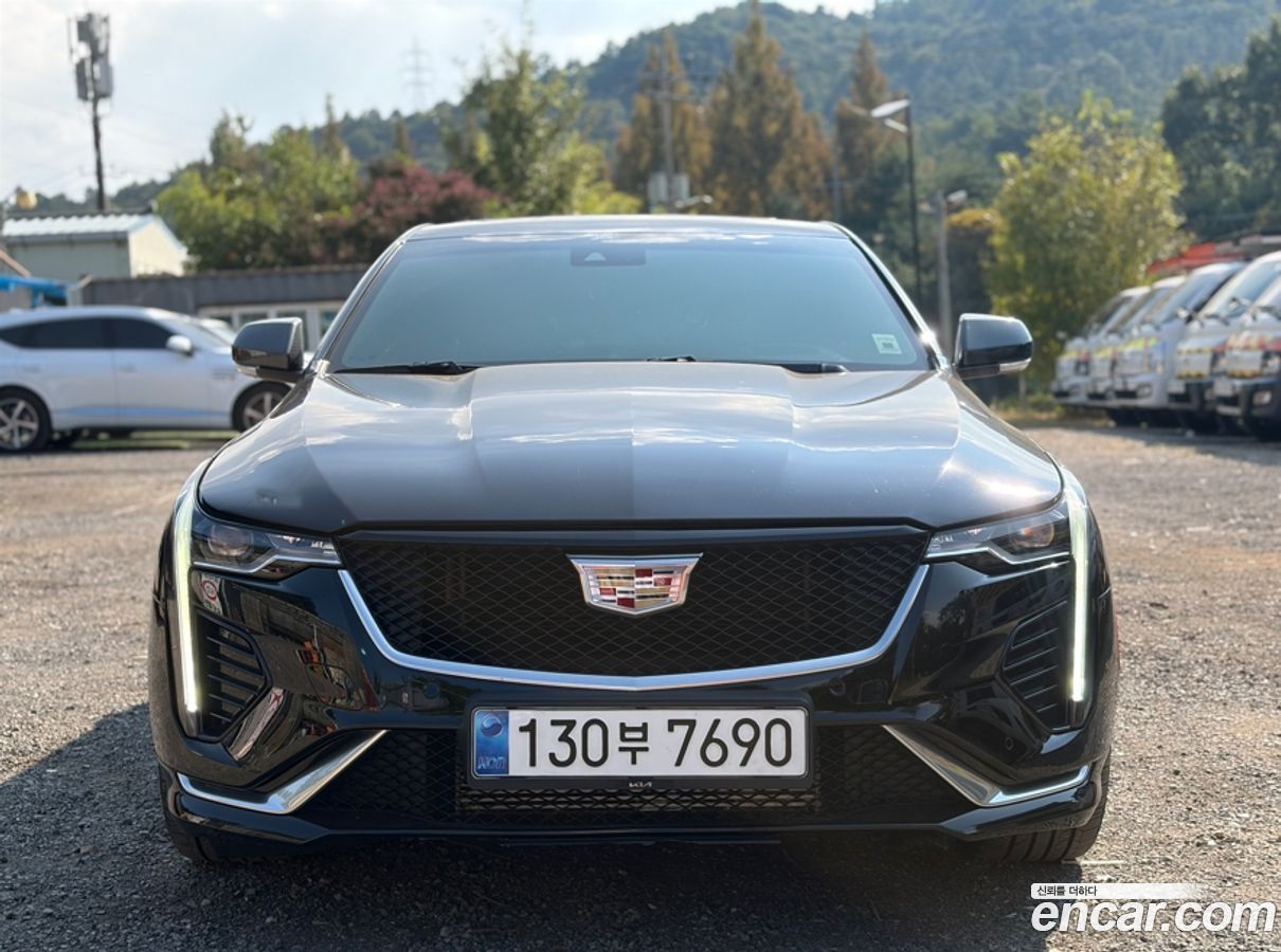 Cadillac CT4