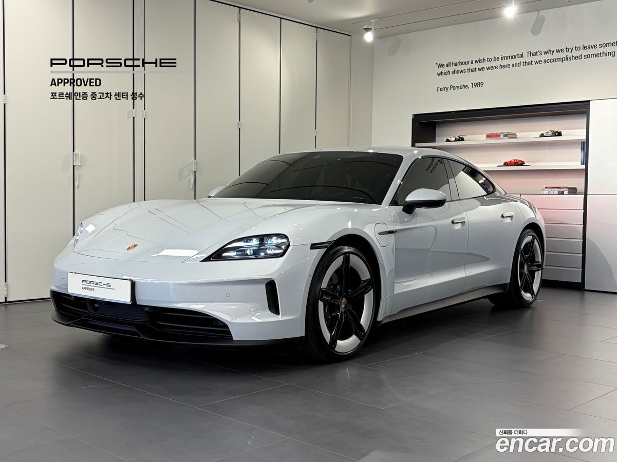 Porsche Taycan