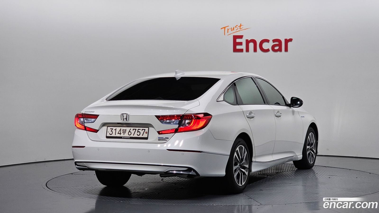 Honda Accord Mk10