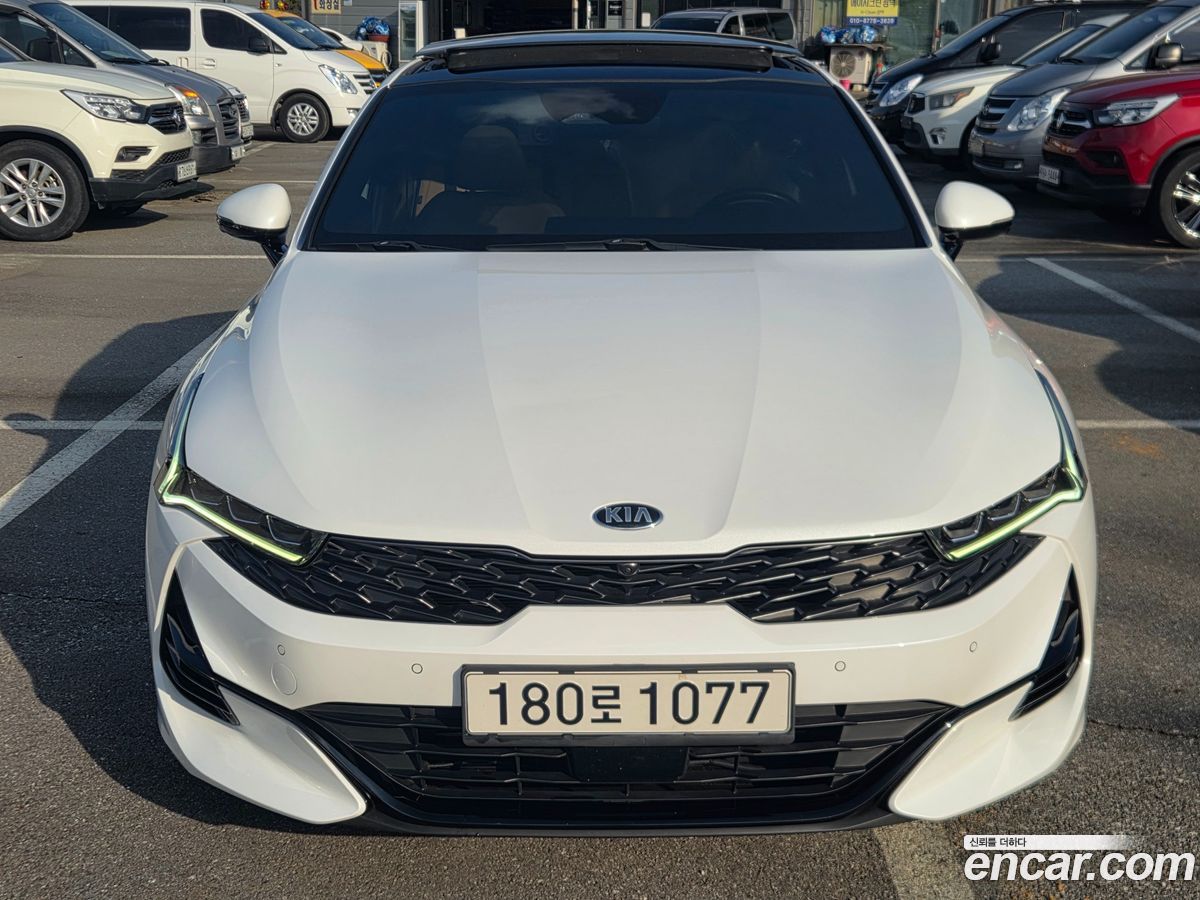 Kia K5 Mk3