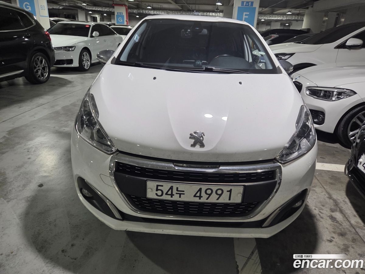 Peugeot 208