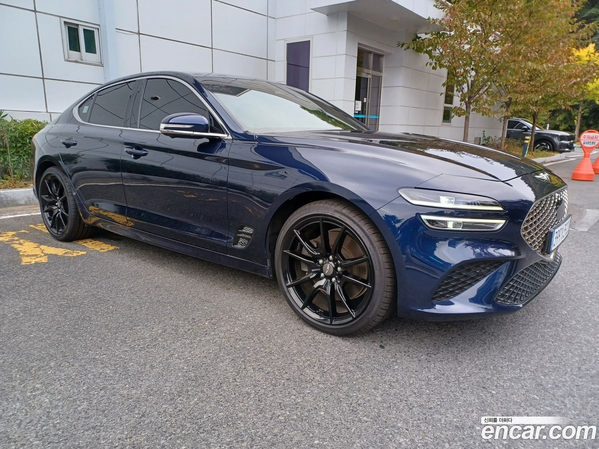 Genesis G70