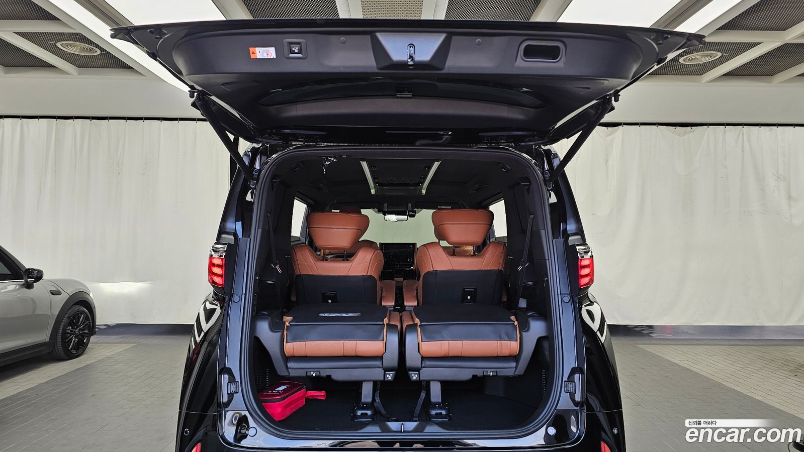 Toyota Alphard Mk4