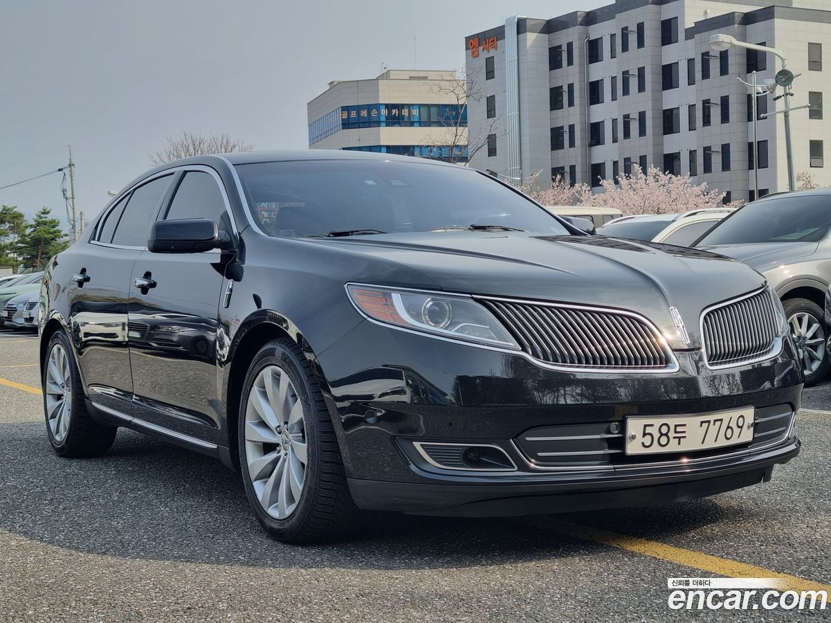 Lincoln MKS